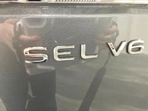 Used 2021 Volkswagen Atlas SEL Premium image 8