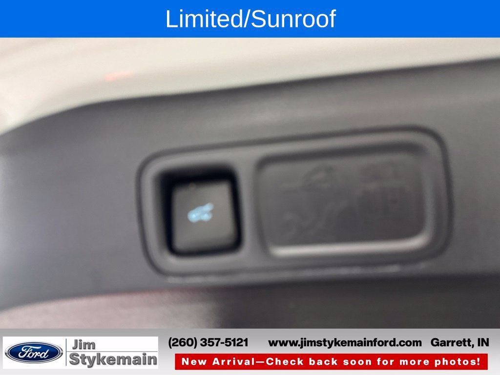 Used 2023 Ford Expedition Limited AWD/4WD image 28