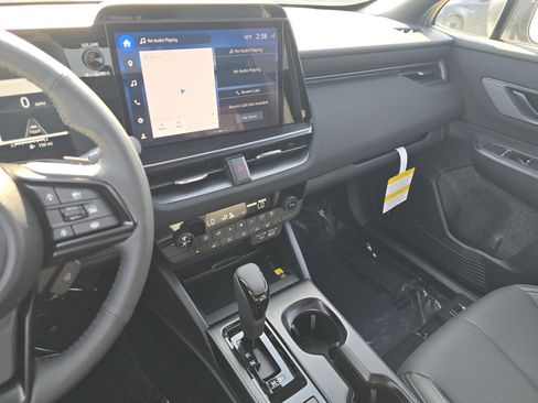 New 2026 Subaru Outback Limited image 22