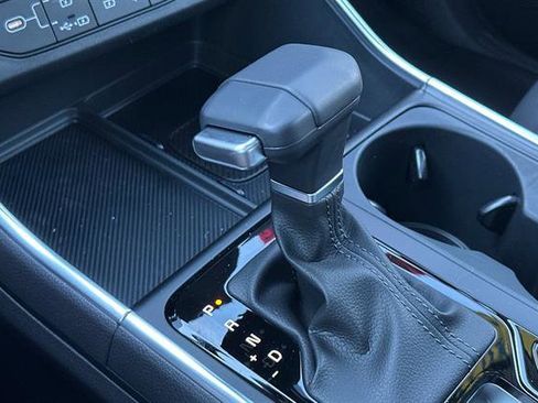 New 2025 Kia Carnival SX Prestige image 28