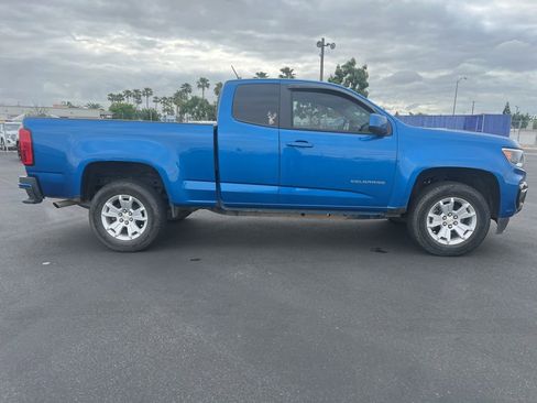 Used 2022 Chevrolet Colorado LT w/ LT Convenience Package image 4