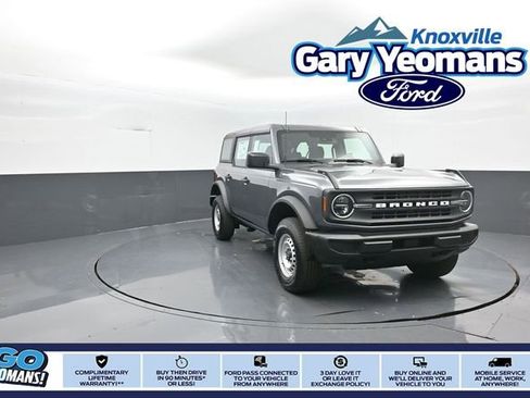 New 2025 Ford Bronco 4-Door image 1