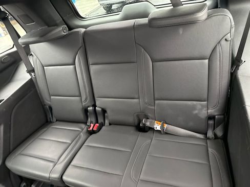 Used 2025 Chevrolet Tahoe Z71 image 33