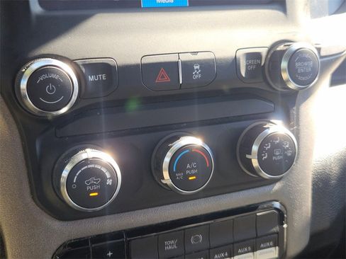 Used 2022 RAM 2500 Tradesman image 26