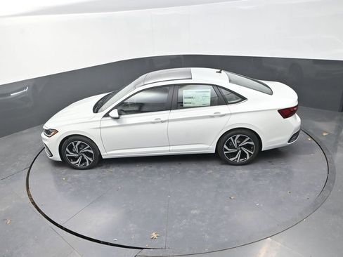 New 2026 Volkswagen Jetta SEL image 16