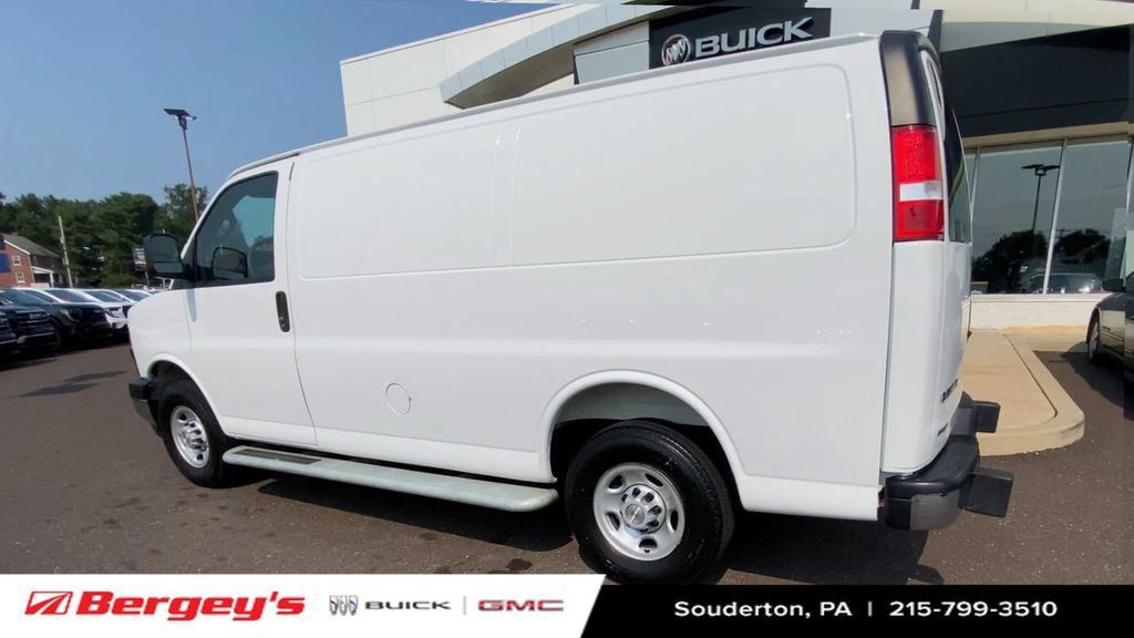 Certified 2025 Chevrolet Express 2500 w/ Driver Convenience Package RWD image 8