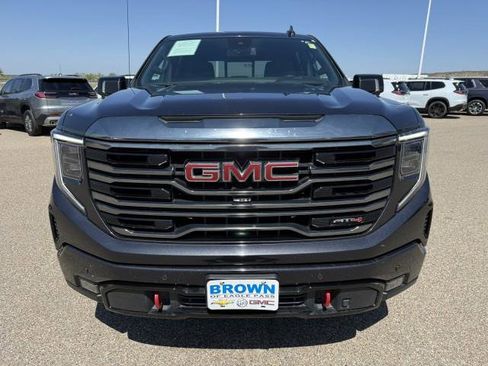 Used 2023 GMC Sierra 1500 AT4 w/ AT4 Preferred Package image 4