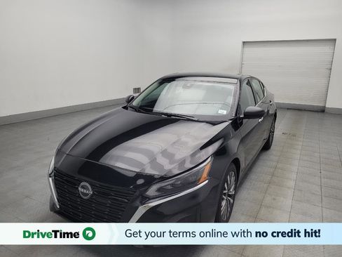 Used 2024 Nissan Altima 2.5 SV image 1