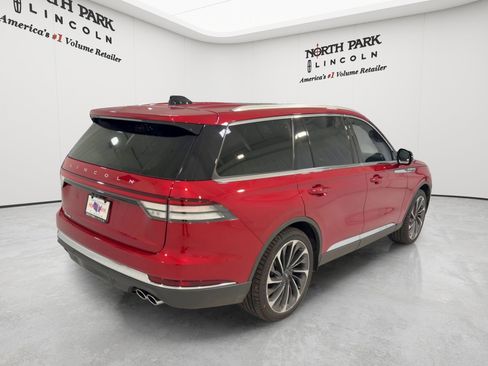 New 2026 Lincoln Aviator Reserve RWD image 9