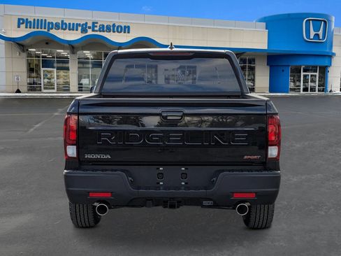 New 2026 Honda Ridgeline Sport image 4