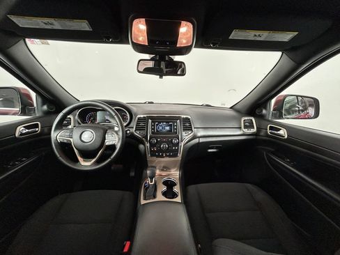Used 2016 Jeep Grand Cherokee Laredo w/ Quick Order Package 23E AWD/4WD image 13