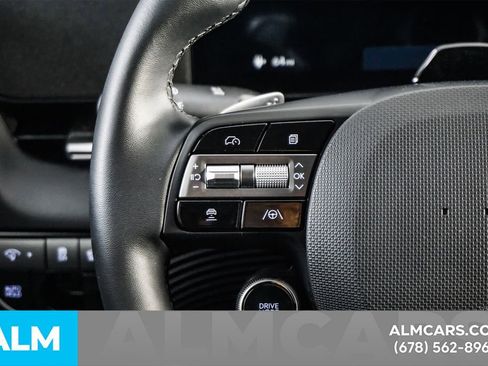 Used 2025 Hyundai Ioniq 5 SEL image 27