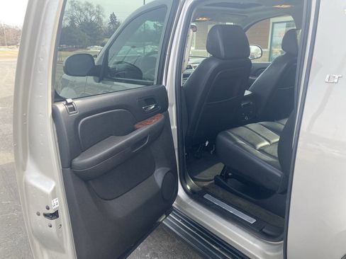 Used 2007 Chevrolet Avalanche LT w/ LT Preferred Equipment Group image 19