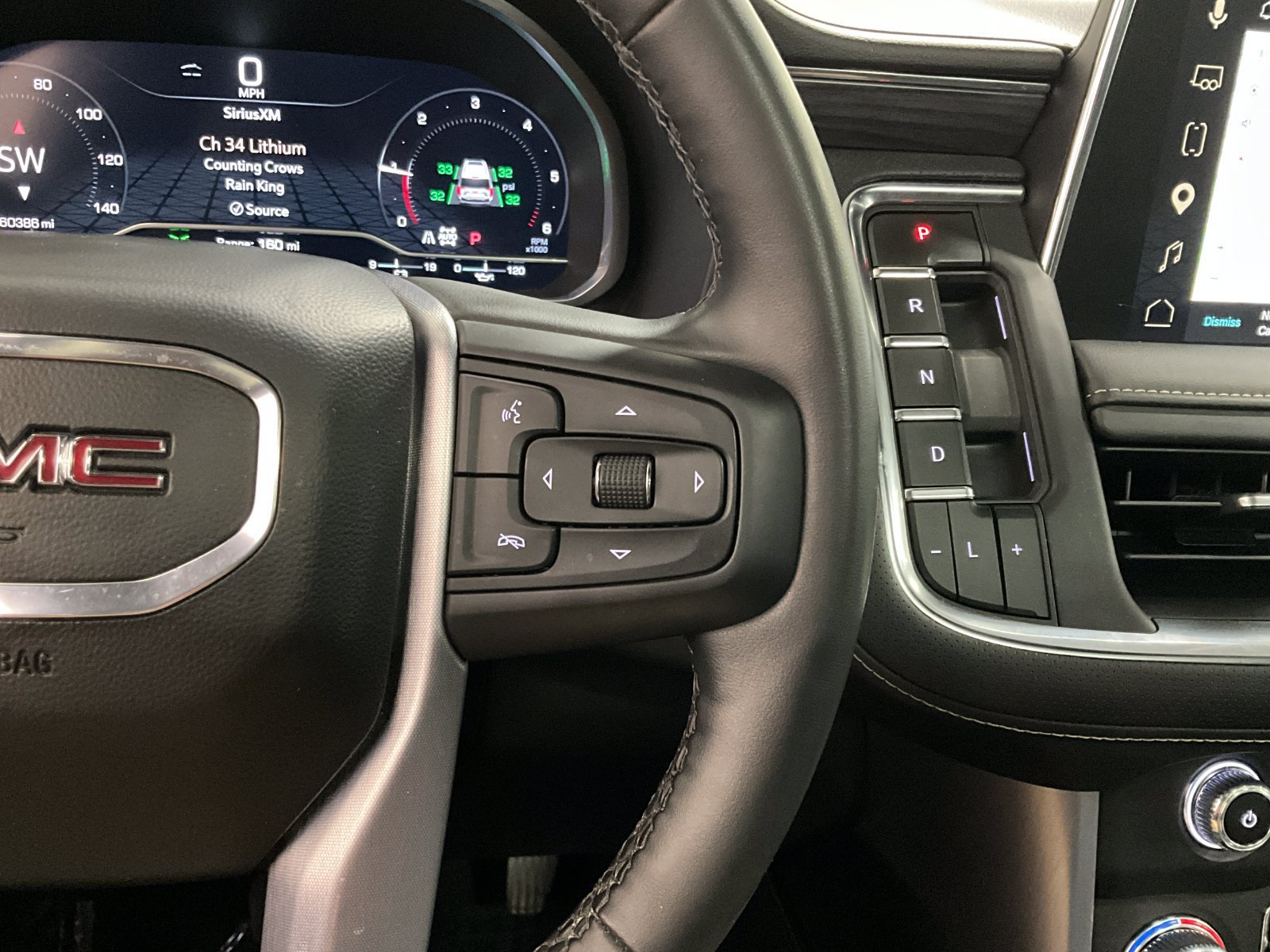 Used 2023 GMC Yukon XL SLT w/ SLT Premium Package AWD/4WD image 20