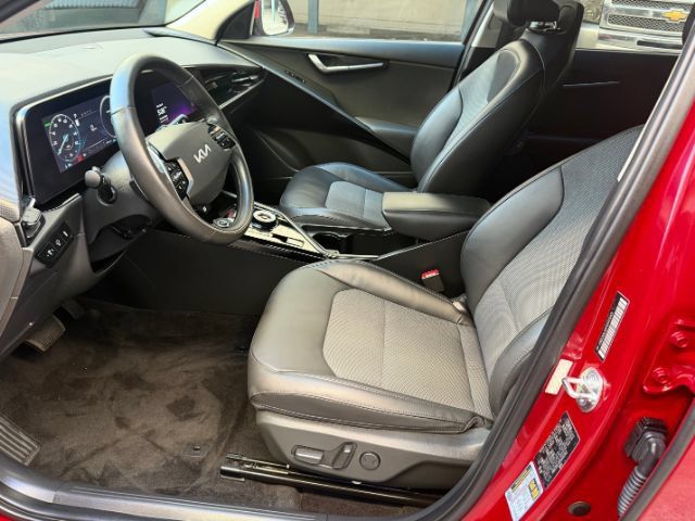 Used 2023 Kia Niro Wind w/ Wind Preserve Package FWD image 10