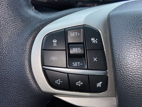 Used 2023 Ford Explorer XLT w/ Equipment Group 202A image 15