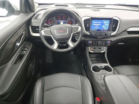 Used 2024 GMC Terrain SLT w/ Infotainment Package II image 21