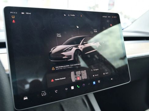 Used 2023 Tesla Model 3 Standard Range RWD image 17