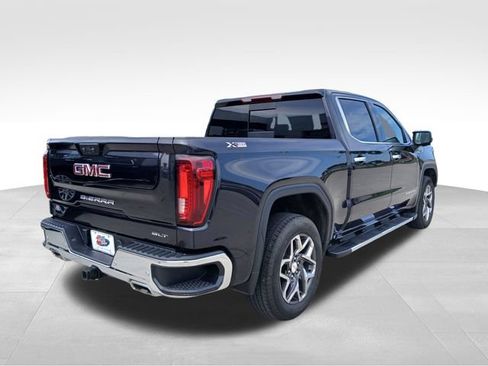 Used 2024 GMC Sierra 1500 SLT w/ SLT Premium Plus Package AWD/4WD image 5