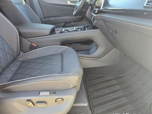 New 2026 Volkswagen Atlas Cross Sport SEL Premium R-Line image 12