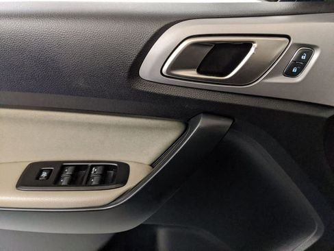 Used 2020 Ford Ranger XLT w/ Equipment Group 301A Mid image 16