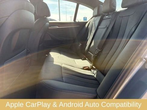 Used 2023 BMW 530i w/ Premium Package image 25