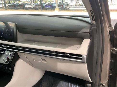 Certified 2025 Hyundai Tucson Blue image 17