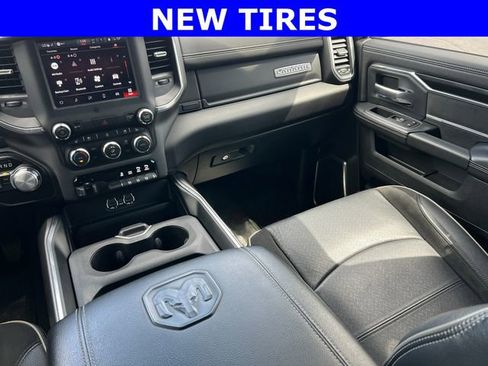 Used 2022 RAM 2500 Laramie AWD/4WD image 38