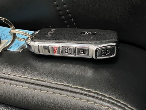 Used 2023 Kia Sorento SX AWD/4WD image 35