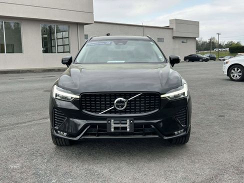 Certified 2024 Volvo XC60 B5 Plus w/ Climate Package image 8