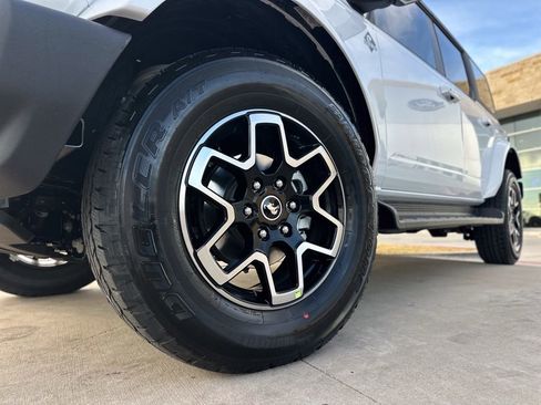 New 2025 Ford Bronco Outer Banks image 61