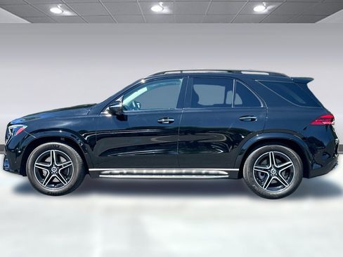 Used 2024 Mercedes-Benz GLE 450 4MATIC image 2