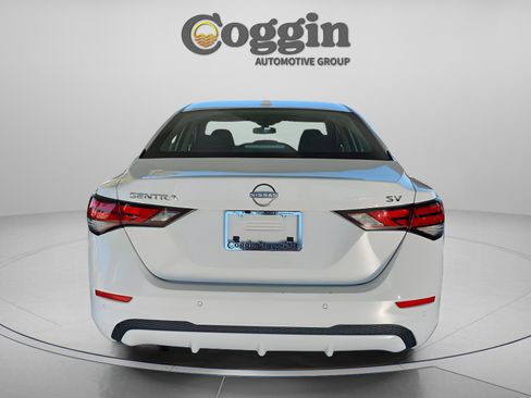 Used 2024 Nissan Sentra SV image 4