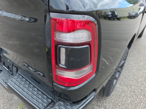 Used 2023 RAM 1500 Laramie AWD/4WD image 12