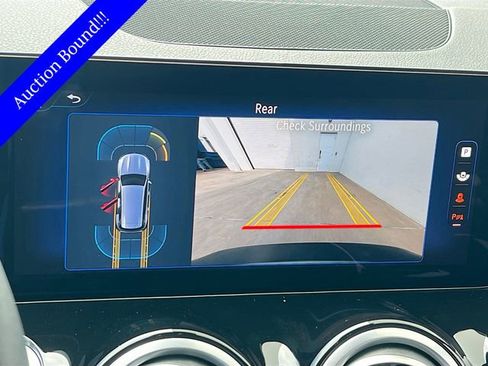 Used 2024 Mercedes-Benz EQB 250+ image 11