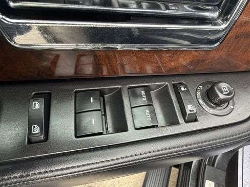 Used 2015 Lincoln Navigator 4WD image 44