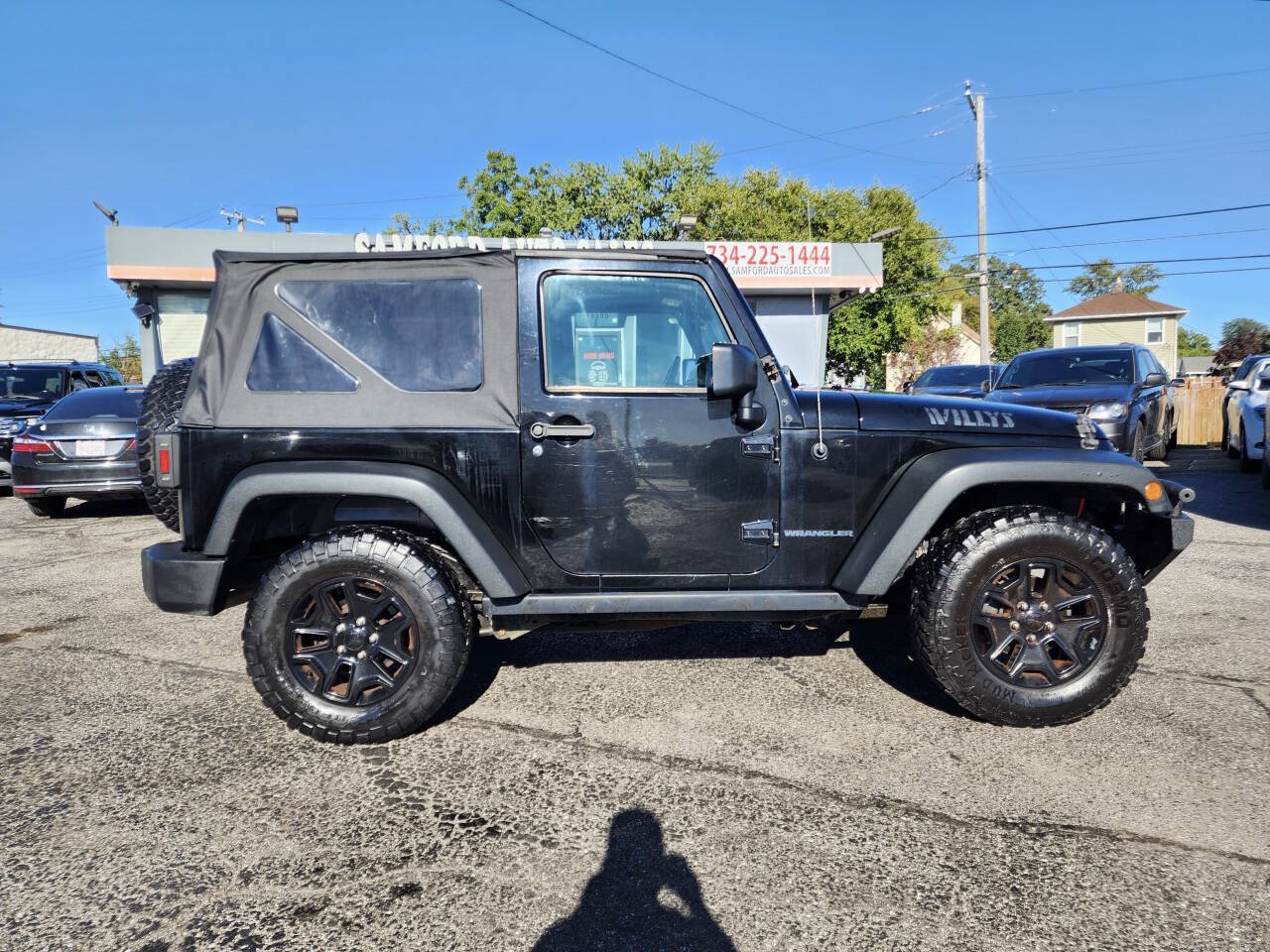 Used 2016 Jeep Wrangler Sport AWD/4WD image 4