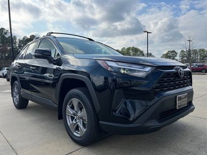 New 2025 Toyota RAV4 XLE