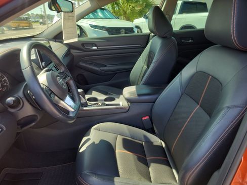 Used 2020 Nissan Altima 2.5 SR FWD image 21