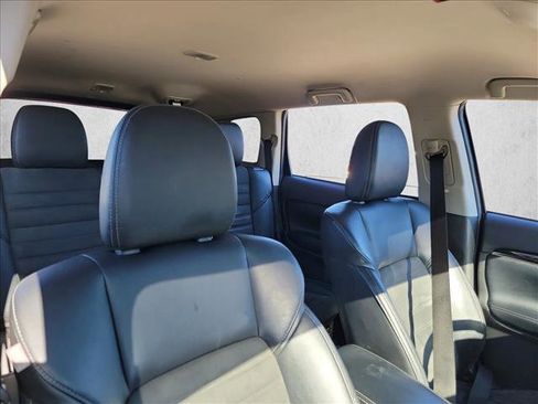 Used 2020 Mitsubishi Outlander SE image 14