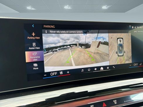 New 2026 BMW 330i Sedan w/ Convenience Package RWD image 24