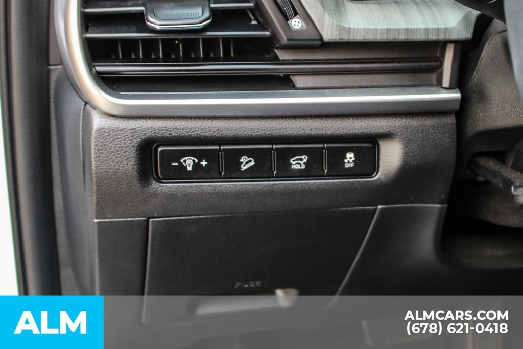 Used 2025 Kia Telluride EX AWD/4WD image 32