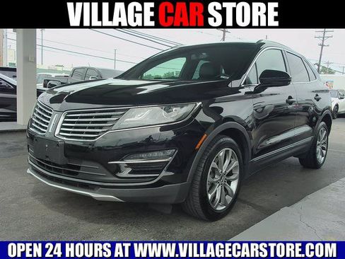 Used 2018 Lincoln MKC Select FWD image 1