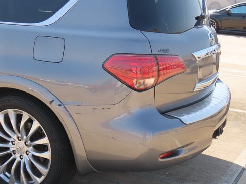 Used 2015 INFINITI QX80 2WD w/ Deluxe Technology Package image 16