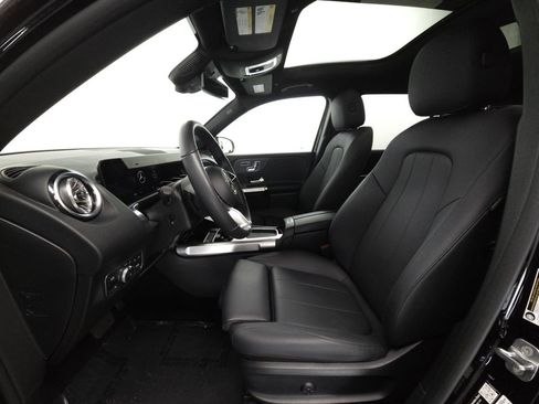 Certified 2026 Mercedes-Benz GLB 250 4MATIC image 7
