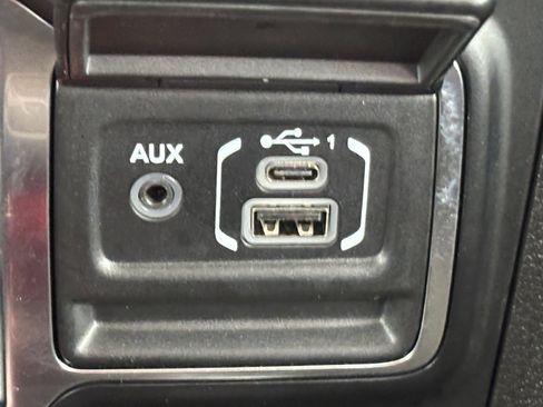 Used 2024 Jeep Wrangler Sport S AWD/4WD image 6