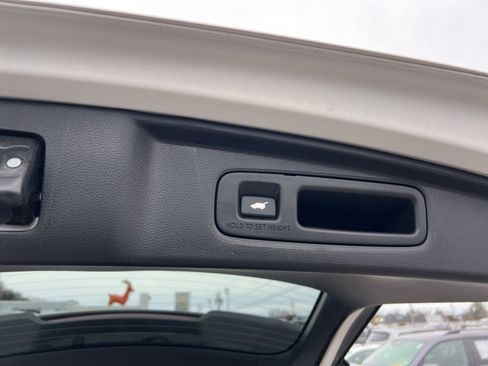 Used 2026 Honda CR-V EX-L image 25