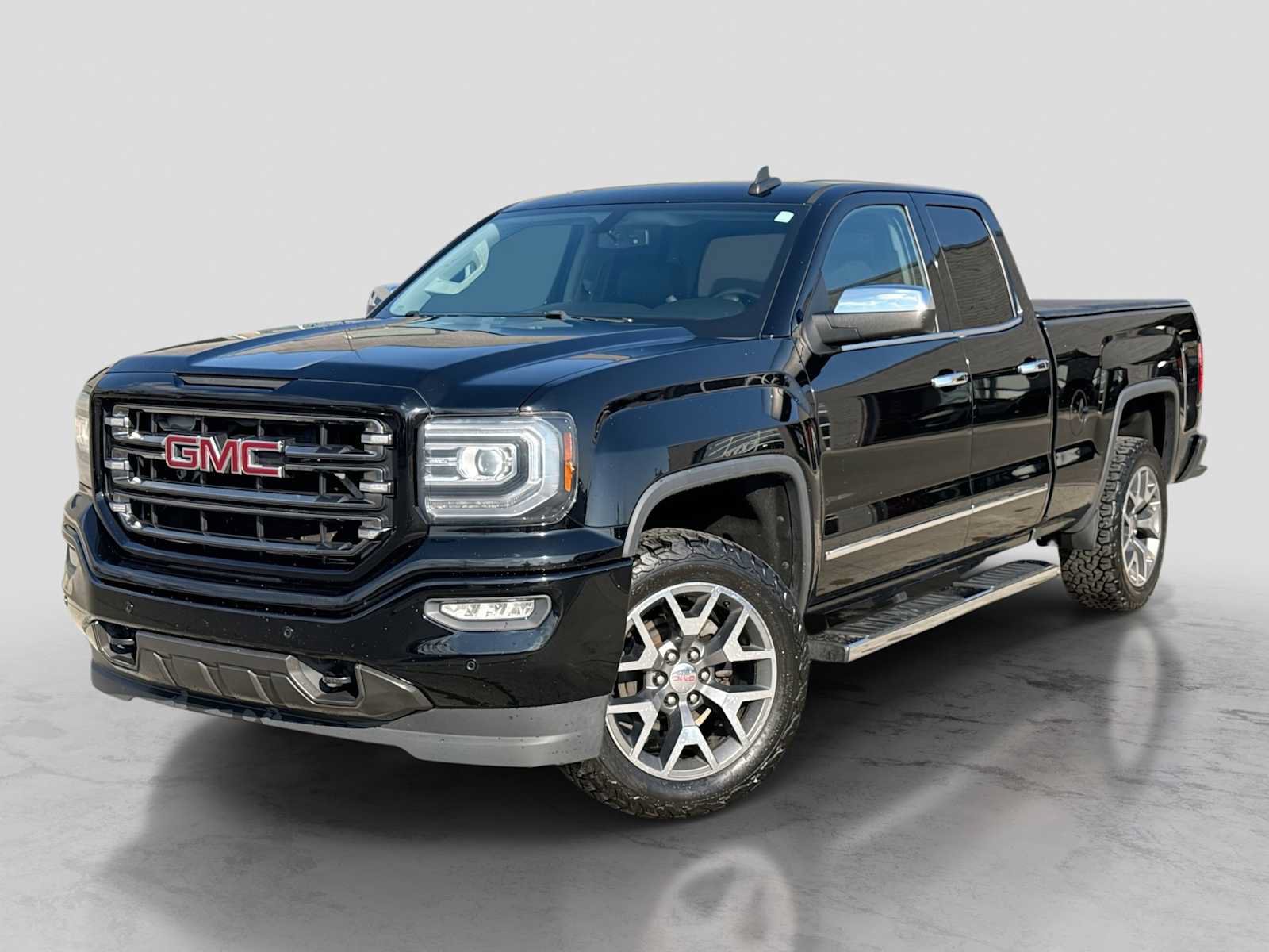 Used 2016 GMC Sierra 1500 SLT AWD/4WD image 1