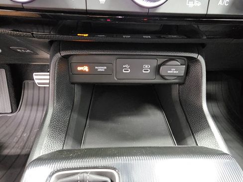 New 2026 Honda Civic Sport image 17