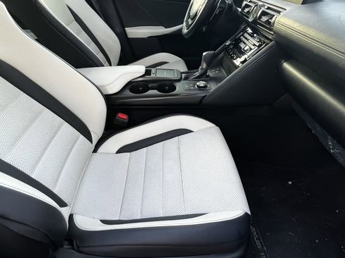 Certified 2025 Lexus IS 350 F Sport image 45